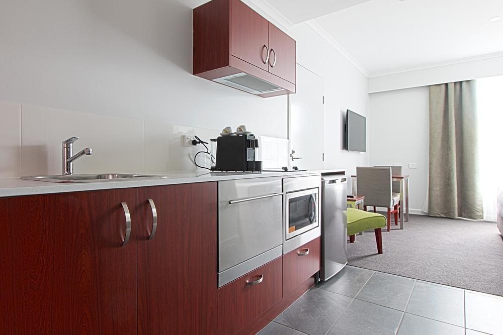Hotel Abode Narrabundah Canberra Zewnętrze zdjęcie