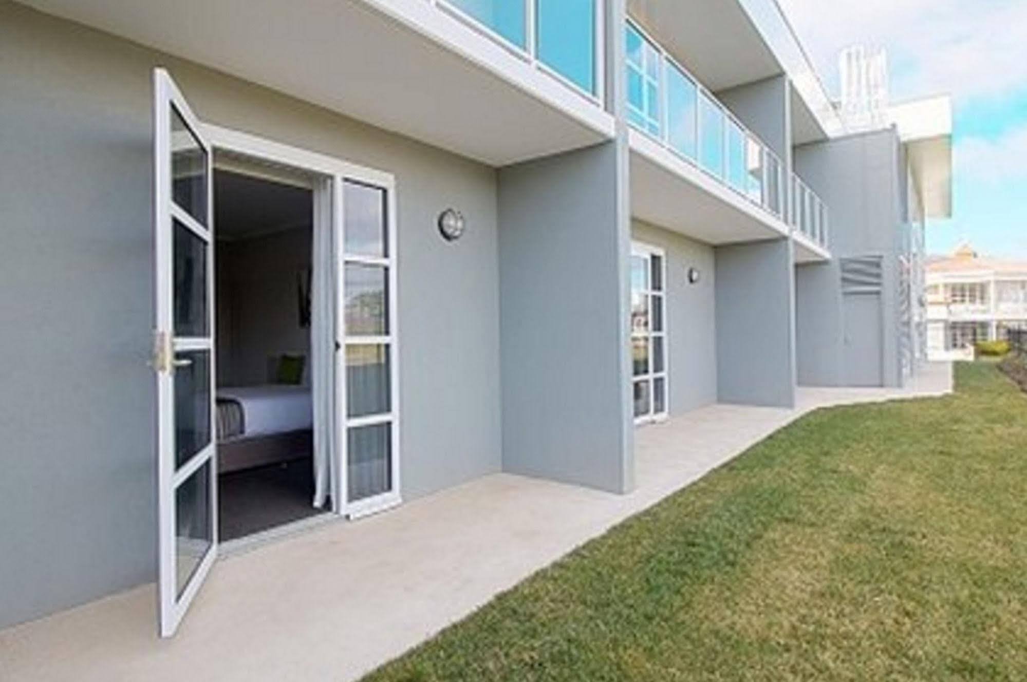 Hotel Abode Narrabundah Canberra Zewnętrze zdjęcie