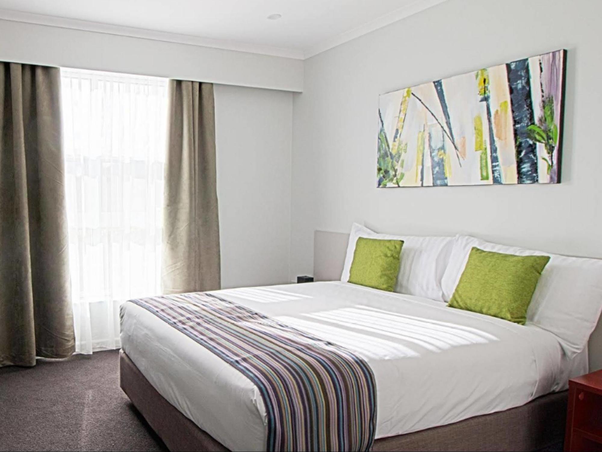 Hotel Abode Narrabundah Canberra Zewnętrze zdjęcie